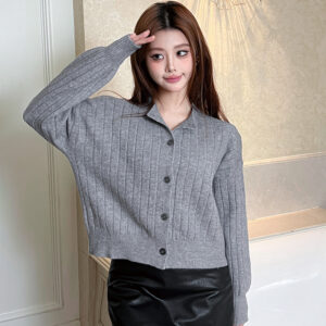 Women's Vertical Pattern Lapel Single Breasted Fashion Solid Color Long Sleeve Coat