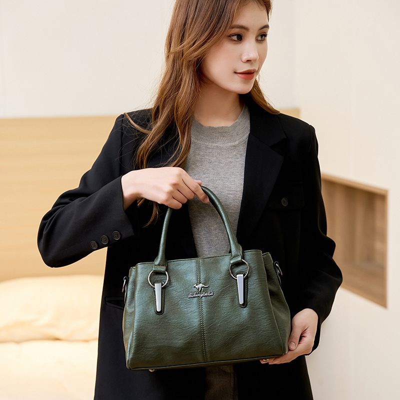 Fashion Large Capacity Wholesale Women's Crossbody Soft Leather Bag - Image 2