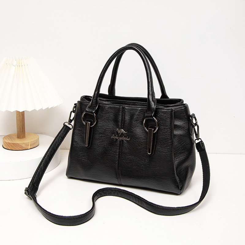 Fashion Large Capacity Wholesale Women's Crossbody Soft Leather Bag - Image 4