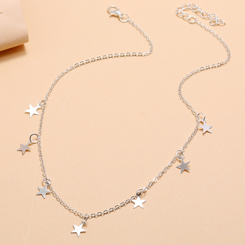 Fashion Simple Five-Pointed Star Pendant Necklace - Image 3